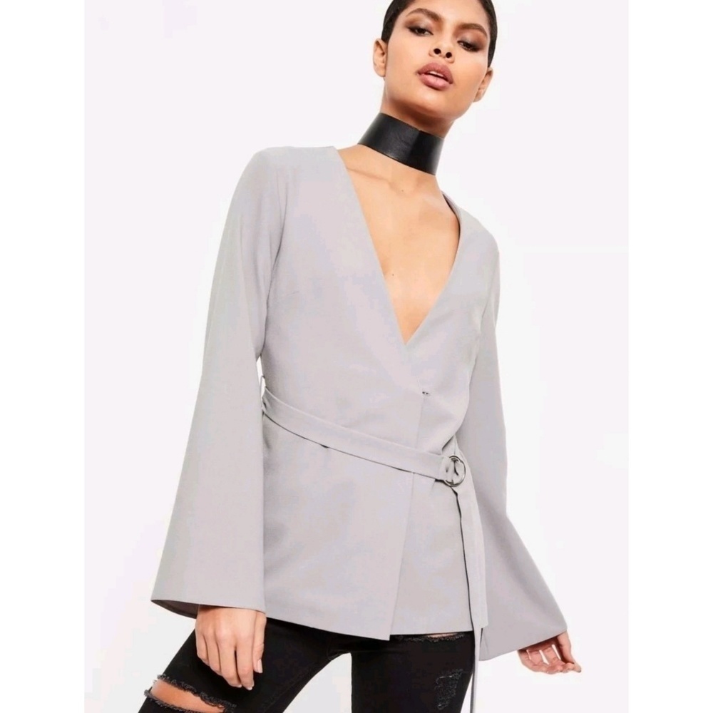 Missguided Blazer
Grey Belted Bell Sleeve Jacket